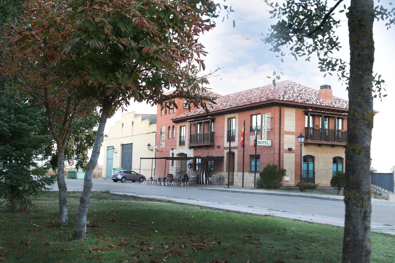 Hotel Rural Venta Del Alon Villalon de Campos Bagian luar foto